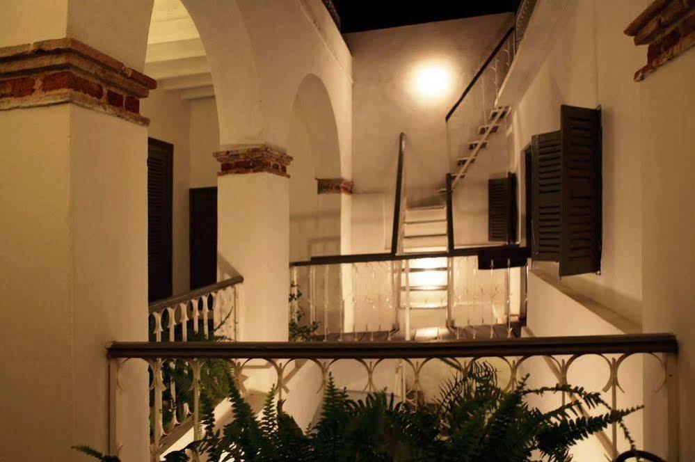 Siki Hotel Saint-Louis Exterior foto